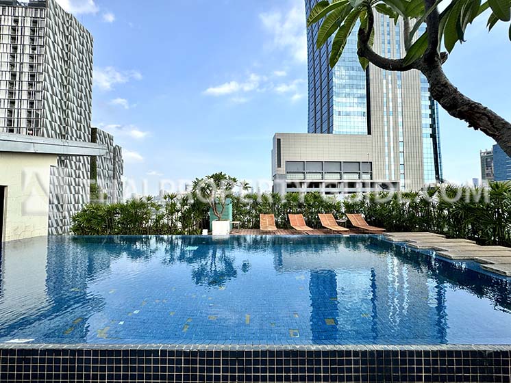Condominium in Phaholyothin 